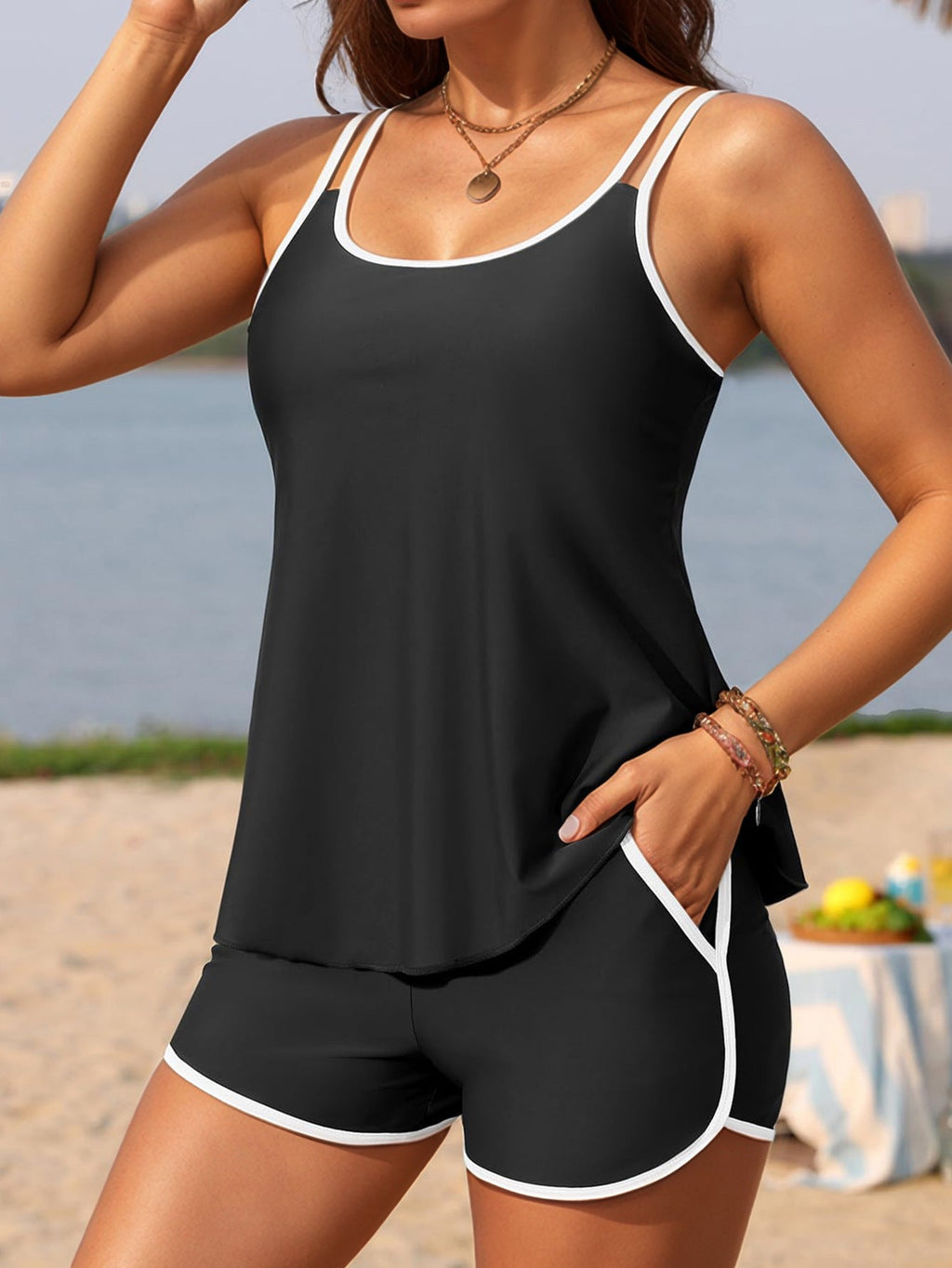 Damen Sportliches Tankini-Set mit modischem Streifenmuster Shopnory
