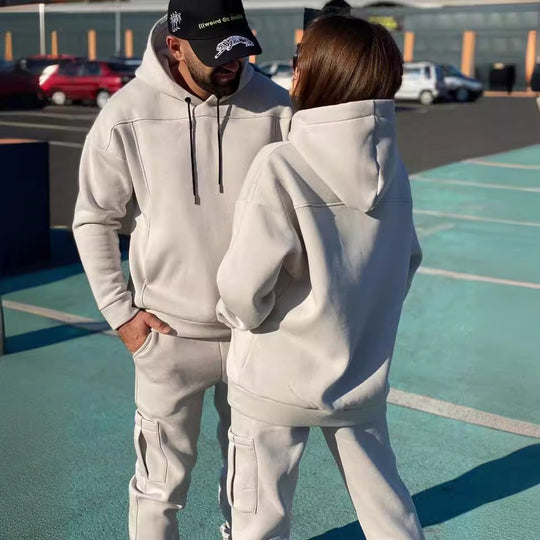 Damen lässiger Hoodie- und Jogginghose-Anzug mit praktischen Taschen und Kordelzug