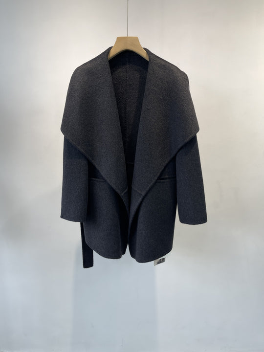 Damen zeitgenössischer oversized Blazer Shop Nory