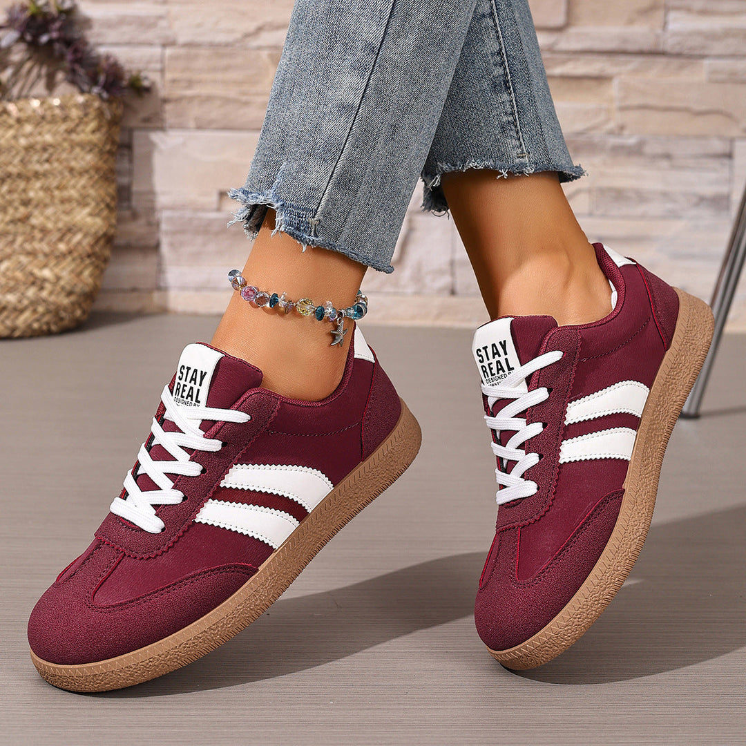 Damen Urbanes Lifestyle-Sneaker mit sportlichem Obermaterial und rutschfester Sohle