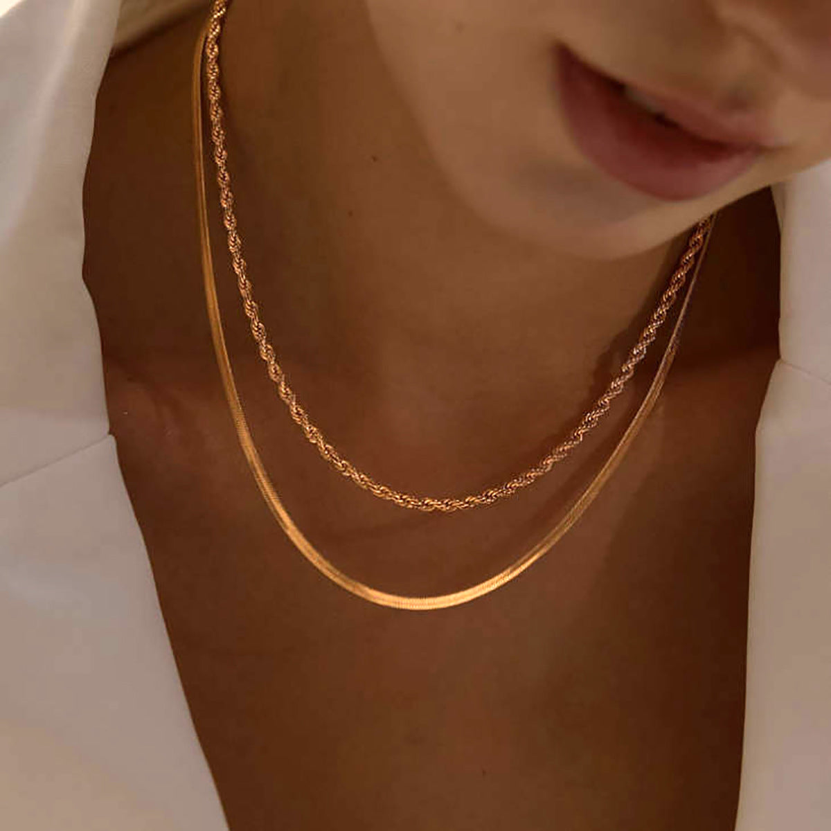 Damen Elegante und stilvolle Halskette aus hypoallergenem Edelstahl Shop Nory