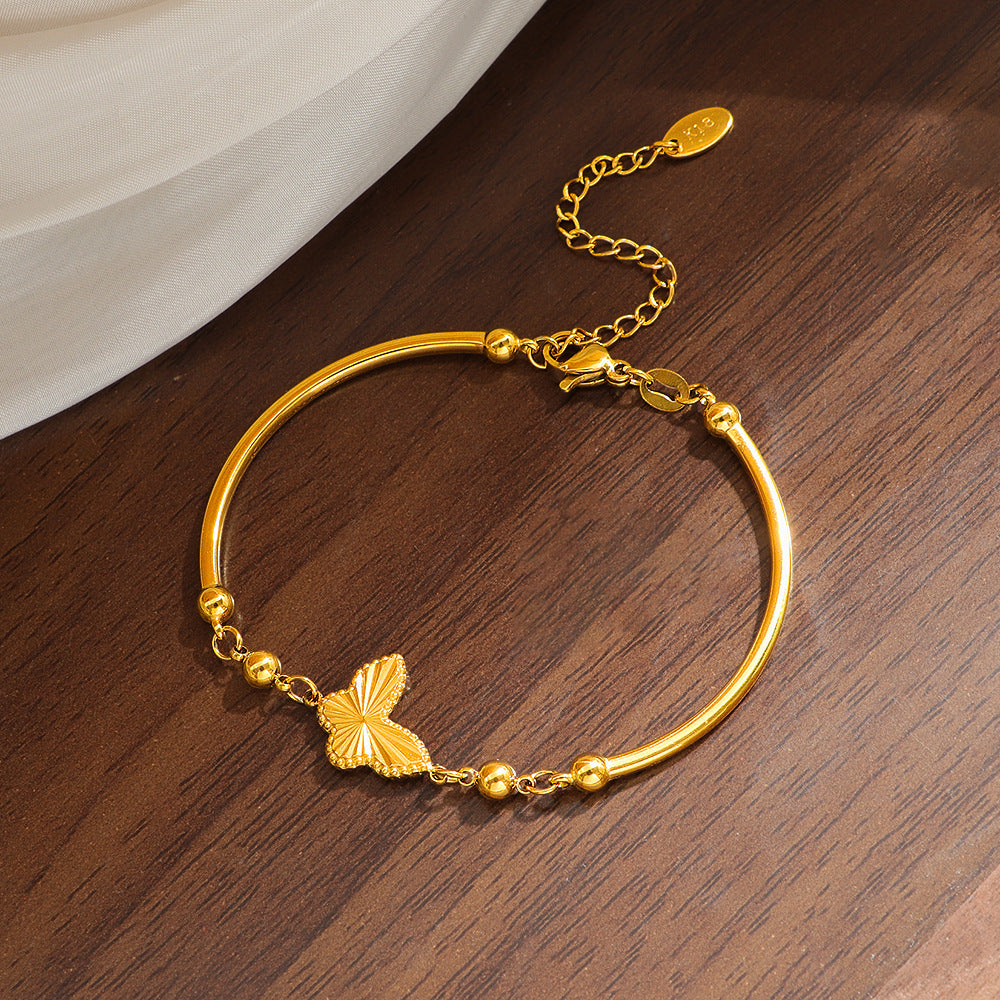 Damen Armband mit filigranem Schmetterlingsdesign und hochwertigen Details Shop Nory