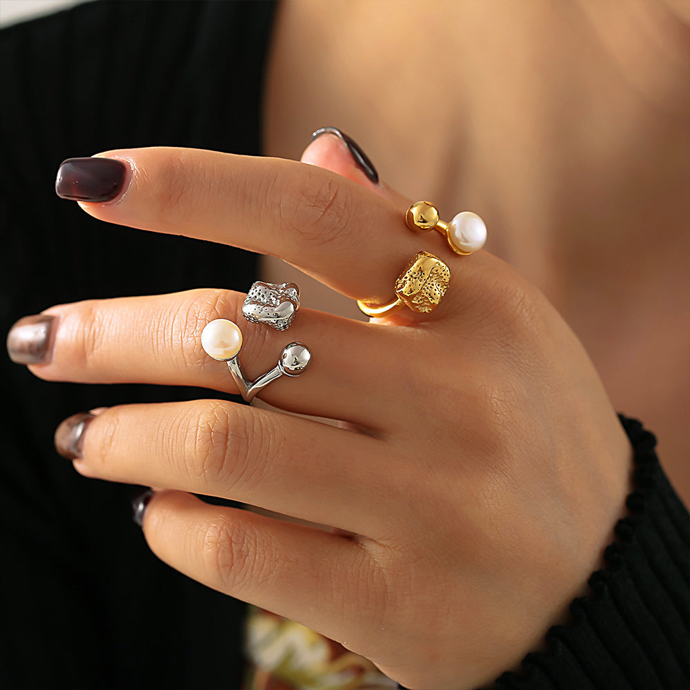 Damenring mit einzigartigem Design und frischer Perle Shop Nory