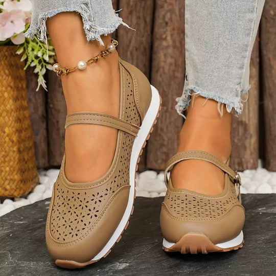 Damen Perforierte Mary-Jane-Sneaker mit verstellbarem Riemen Shop Nory