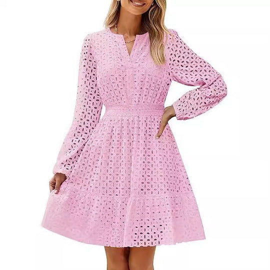 Damen luftiges Blusenkleid mit dekorativem Lochmuster und kräftigen Ärmel
