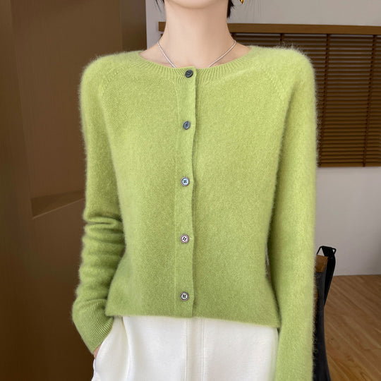 Damen Kuscheliger Kurzcardigan aus Mohair‑Mix mit feiner Schurwollstruktur und Perlmuttknopfleiste Shop Nory