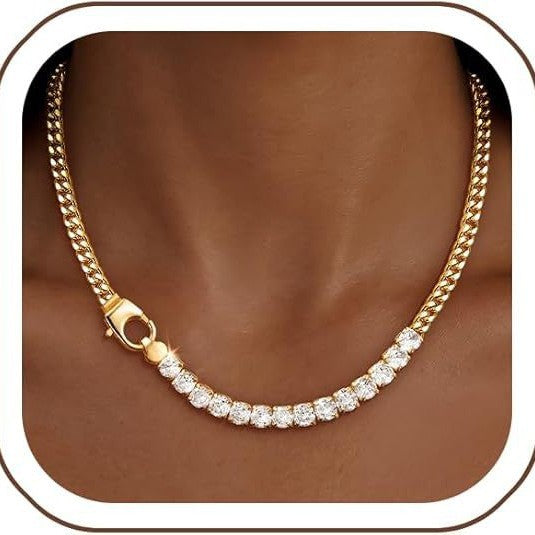 Damen Halskette mit schimmernden Zirkonia und robustem Gliederketten-Design Shop Nory
