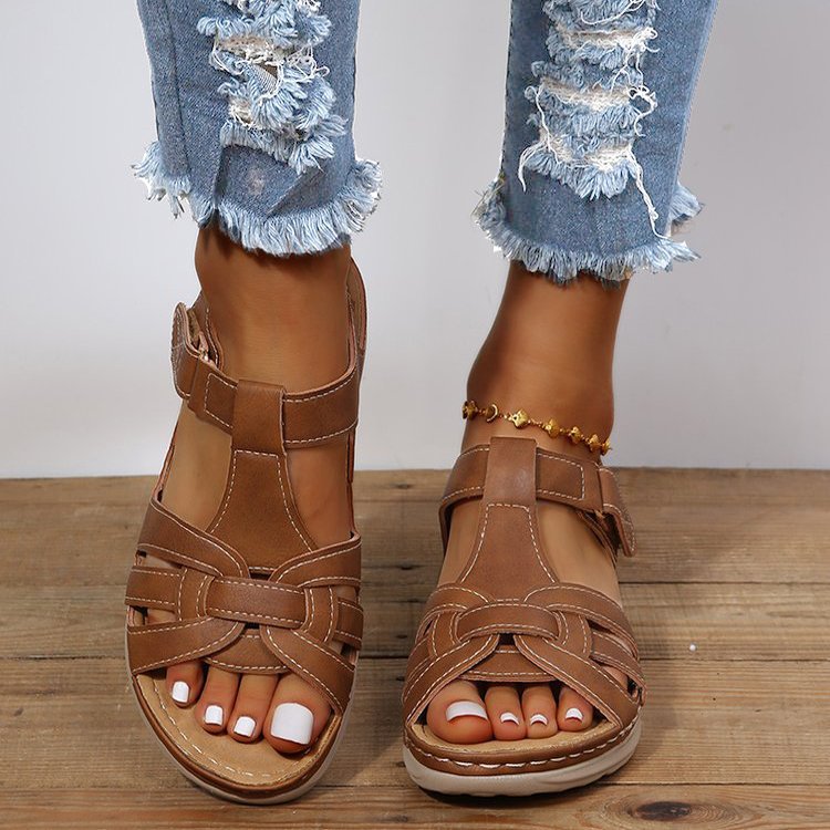 Damen Komfort-Sandalen mit Soft-Leder, geflochtenem Vorderblatt und verstellbarem Klettverschluss Shop Nory