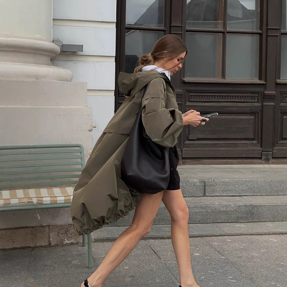 Damen Oversize-Utility-Kapuzenjacke mit Tunnelzug, Pattentaschen und elastischen Bündchen Shop Nory