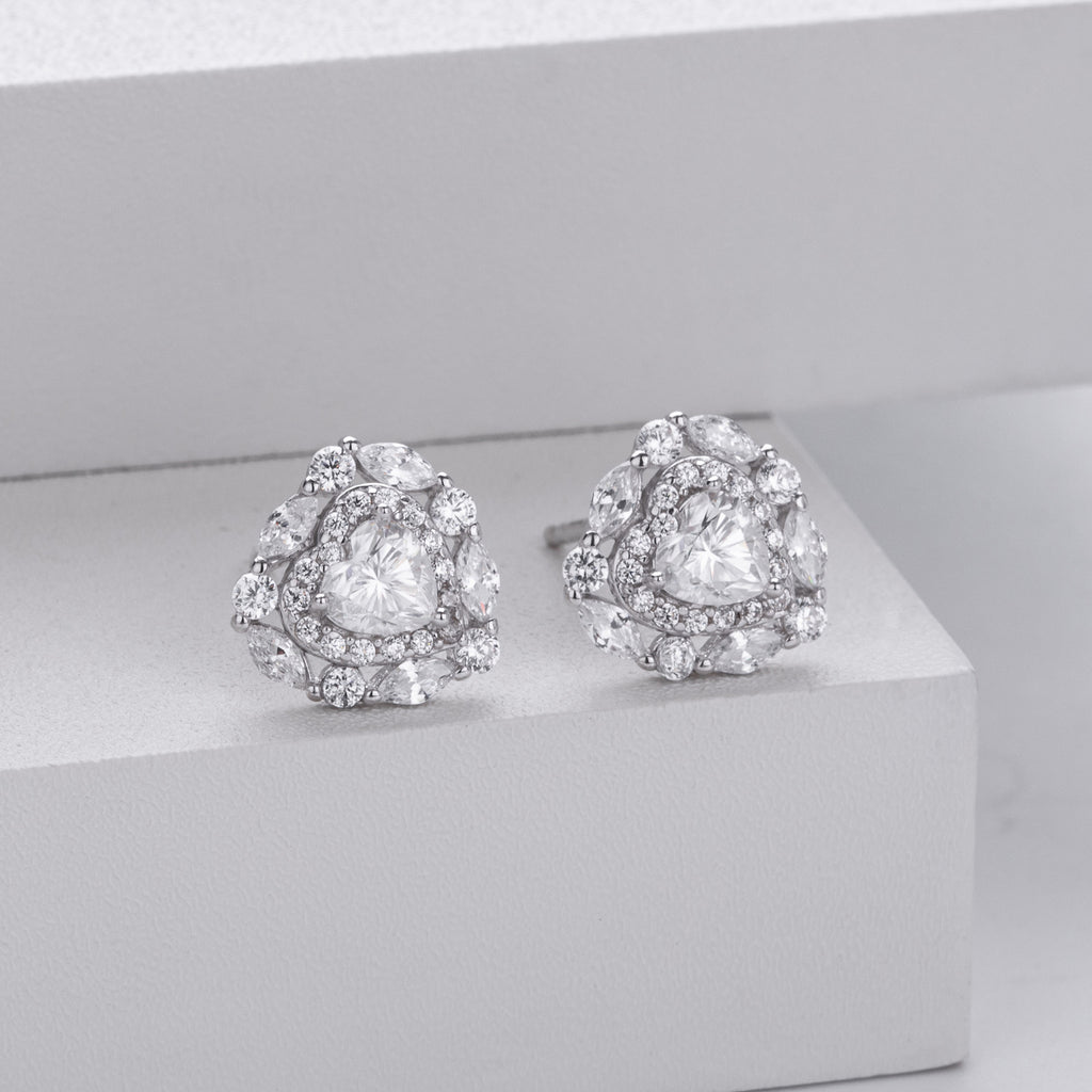 Damen Ohrstecker mit herzförmigem Moissanit-Design und funkelnden Zirkonia Shop Nory