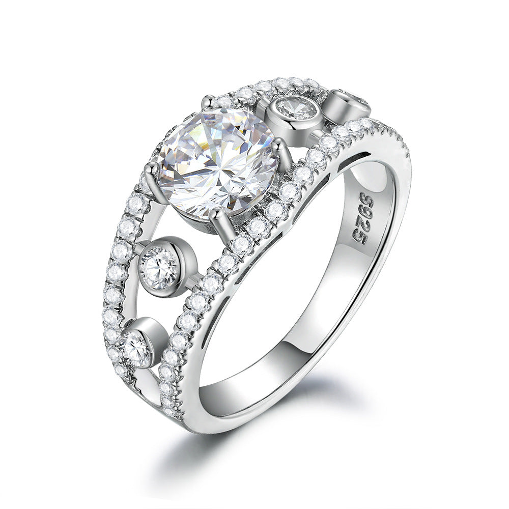 Damen Diamantring mit kunstvollem Design und funkelndem Zirkoniabesatz Shop Nory