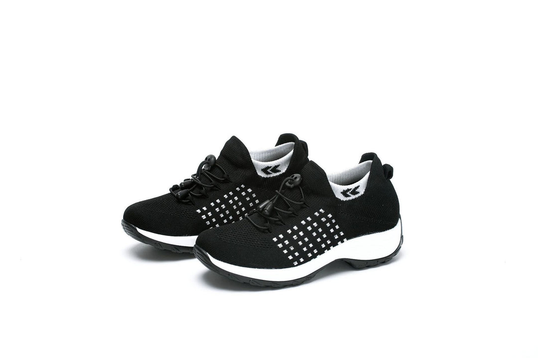 Damen gestrickte Slip-On Sneaker mit Schnellzugkordel, elastischem Schaft und stoßdämpfender Plateau-Sohle Shop Nory