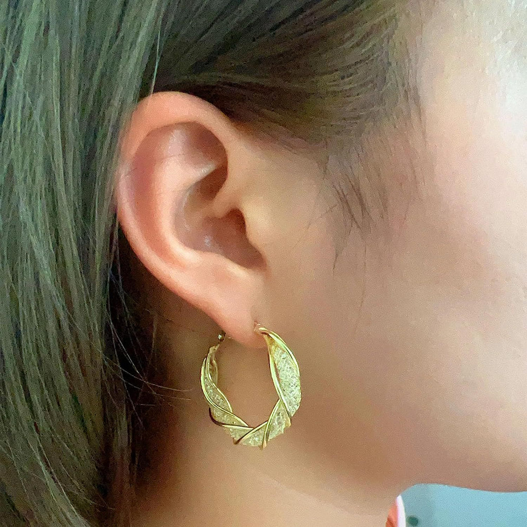 Damen Ohrhänger im eleganten Blätterdesign Shop Nory