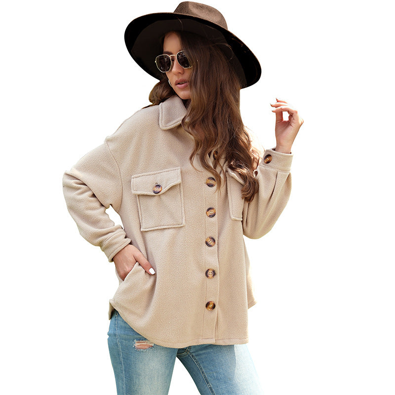 Damen Oversize-Fleece-Hemdjacke mit aufgesetzten Brusttaschen und durchgehender Knopfleiste Shop Nory