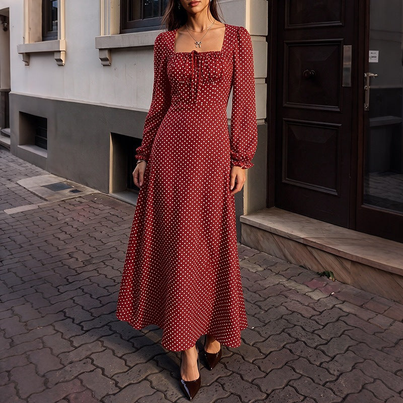 Damen Retro-Maxikleid mit quadratischem Ausschnitt, geraffter Brustpartie und langen Ärmeln Shop Nory