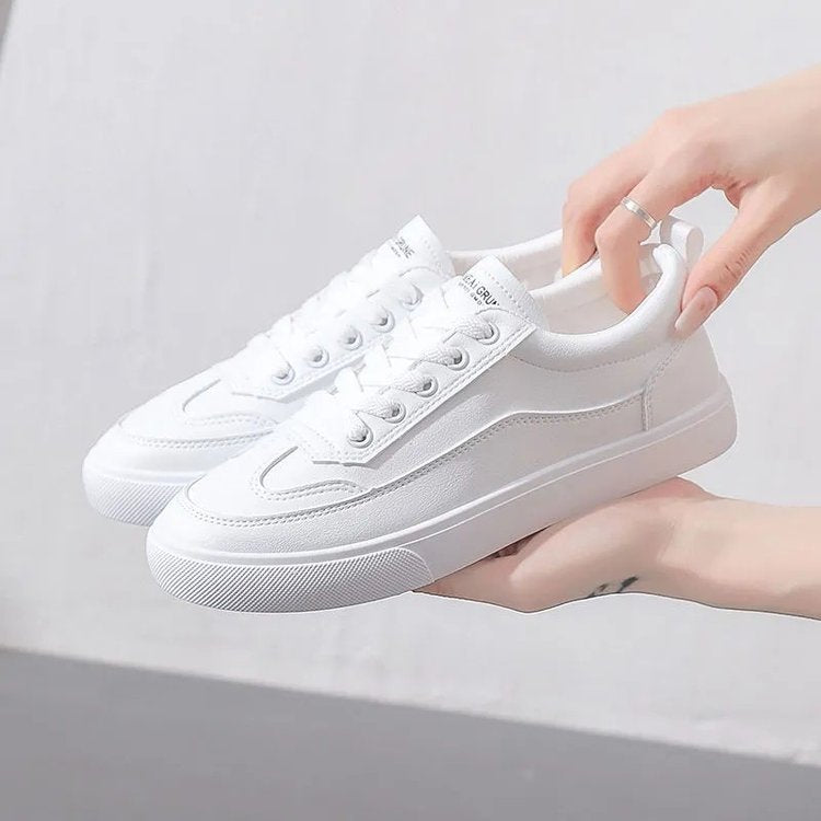 Damen Minimalistische Plateausneaker aus Textil mit gepolstertem Schaft und profilierter Gummisohle Shop Nory