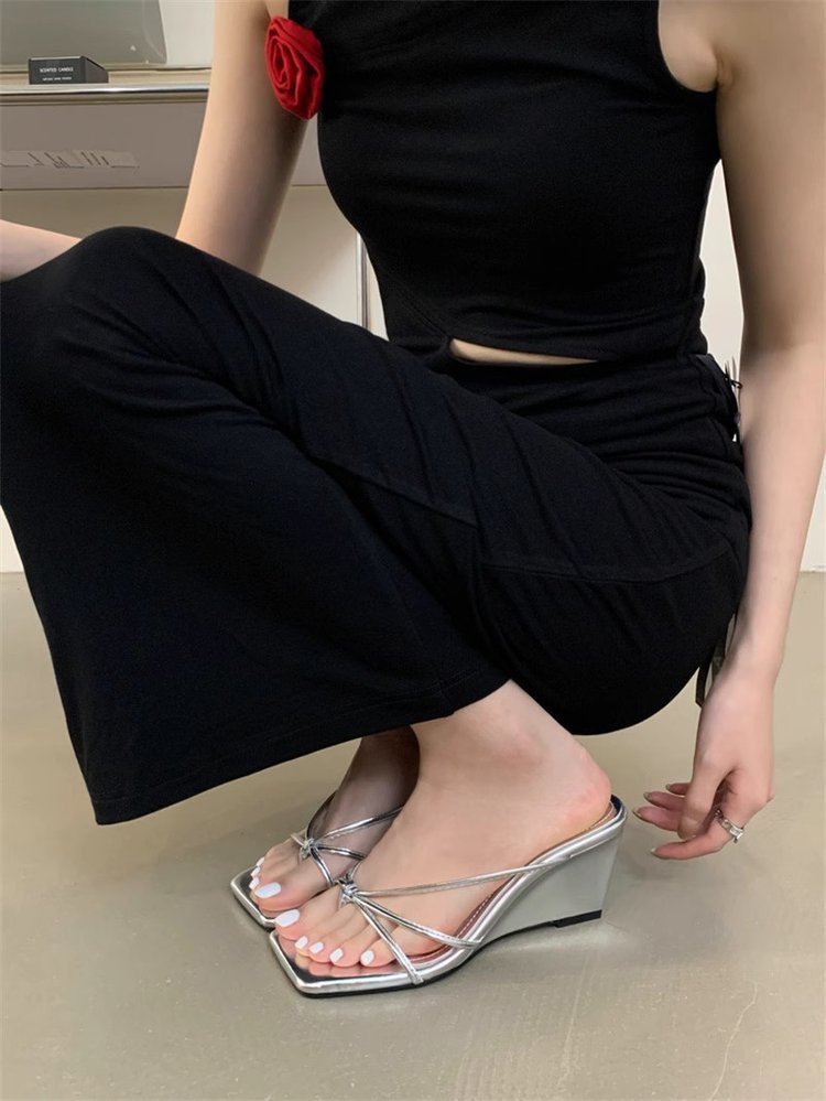 Damen Wedgesandalen mit elegantem Riemchen-Design und bequemer Innensohle Shopnory