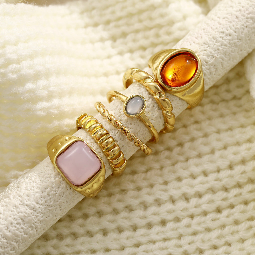 Damen Ring-Set mit kunstvollen Designs und bunten Edelsteinen Shop Nory