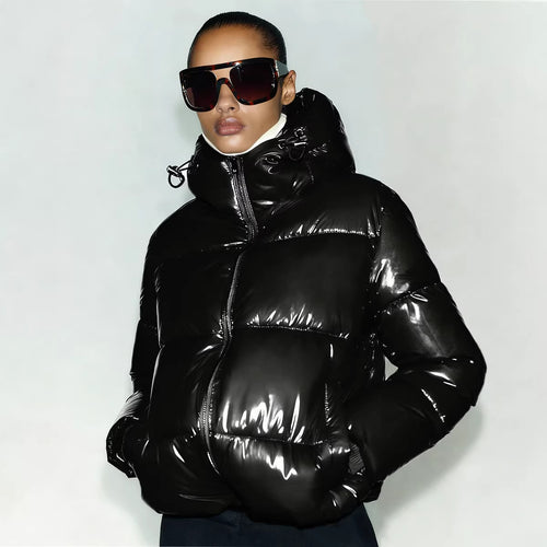 Damen Stylische Daunenjacke mit Kapuze