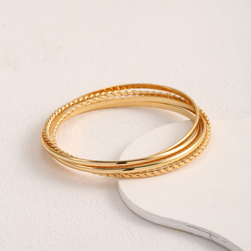 Damen Armreif-Set mit kunstvollen, geflochtenen und schlichten Designs Shop Nory
