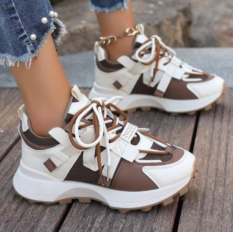 Damen Chunky-Plateau-Sneaker mit atmungsaktivem Mesh und montierten Riemen Shop Nory