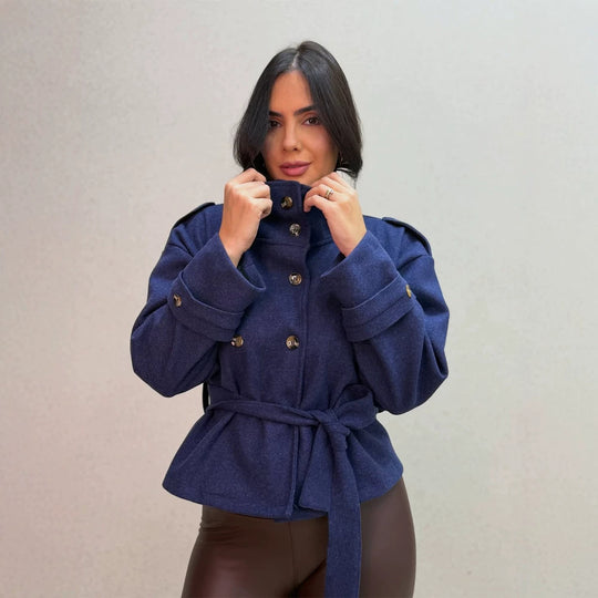 Damen Kurzer doppeltreihiger Mantel mit Stehkragen und Bindegürtel Shop Nory