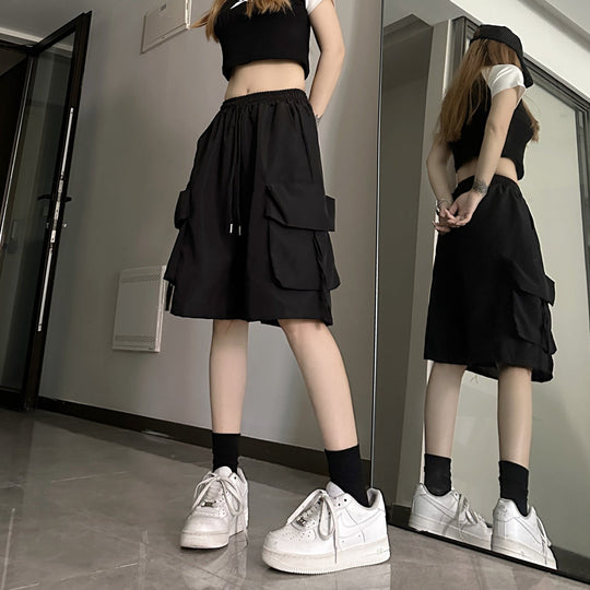 Damen Cargo-Shorts mit praktischen Seitentaschen und elastischem Bund