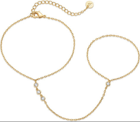 Damen Handkette aus feinen Gliederketten mit eleganten Akzenten Shop Nory
