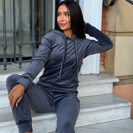 Damen weiches Velours-Lounge-Set mit Kapuzenpullover und tapered Jogginghose Shop Nory