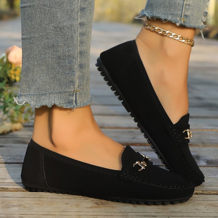 Damen Mokassins mit perforiertem Design und dekorativem Schnallenakzent