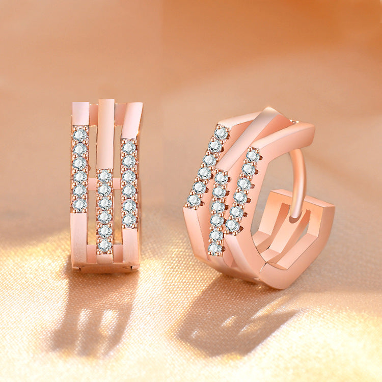 Damen Ohrringe mit modernem geometrischen Design und funkelnden Zirkonia Shop Nory