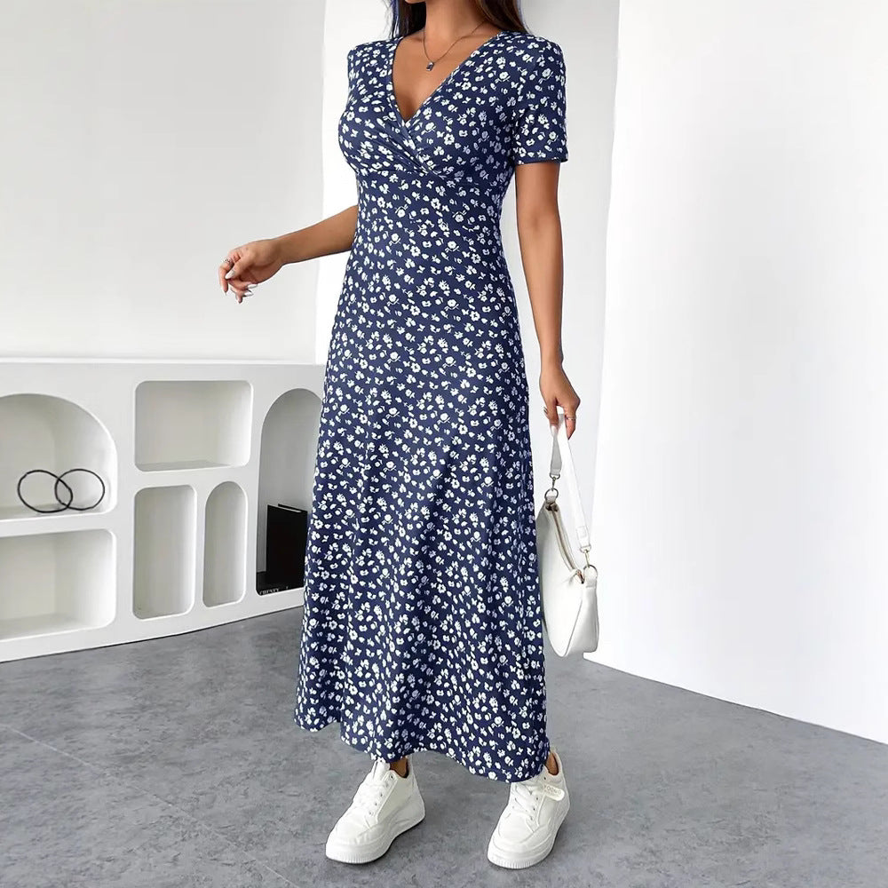 Damen Maxikleid mit floralem Wickeldesign und praktischen Seitentaschen