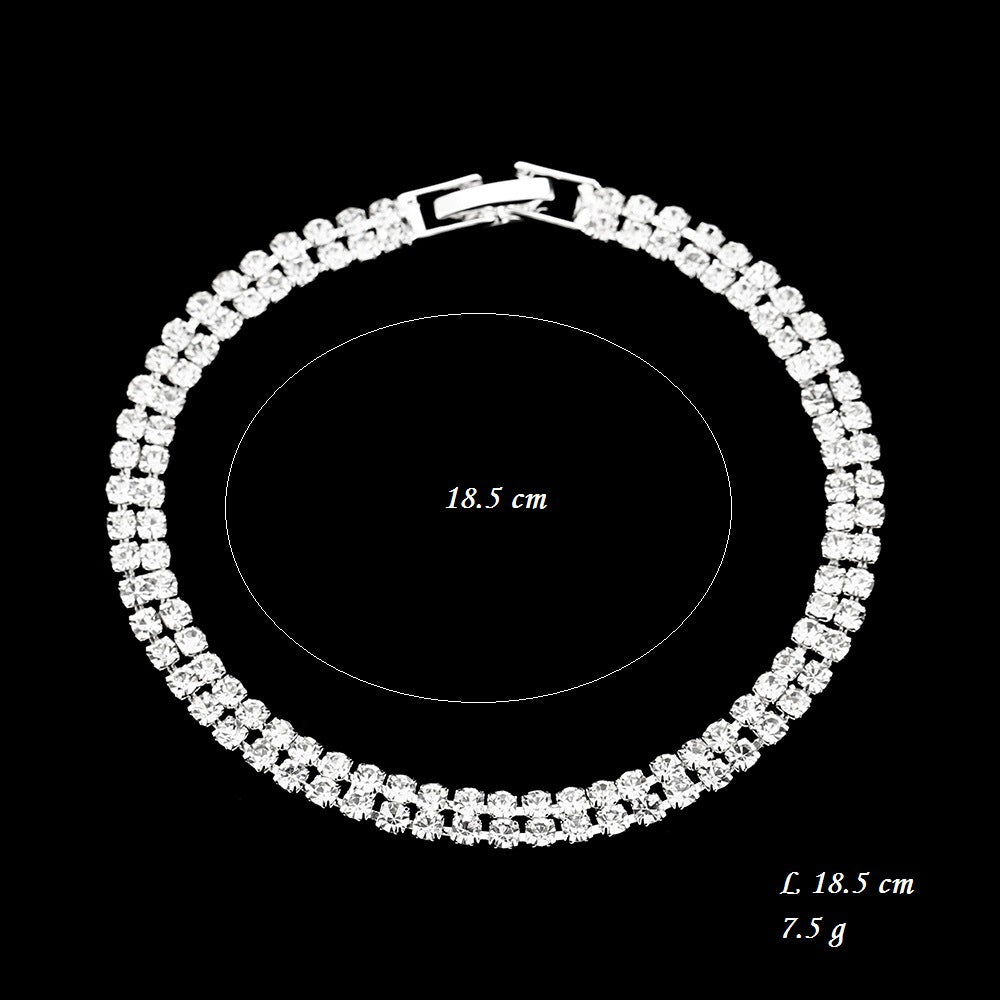 Tropfenpendant und passendes Tropfohrschmuckset für Braut mit kubischem Zirkonia-Halo