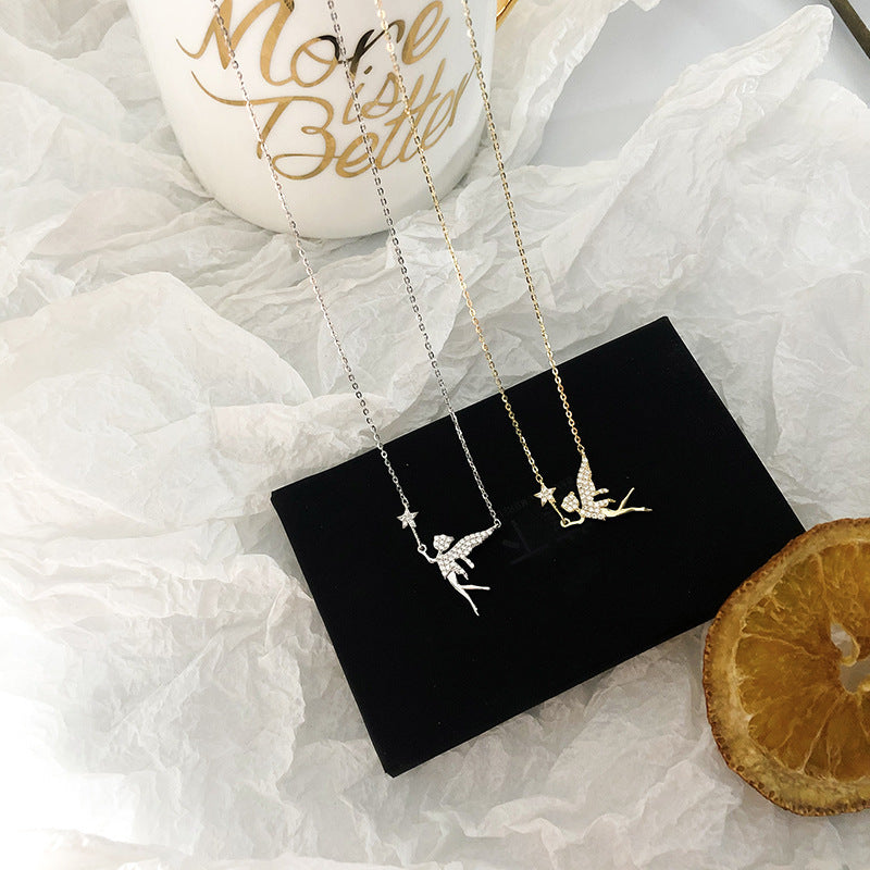 Damen Halskette mit kunstvollem Feen- und Sternen-Motiv Shop Nory