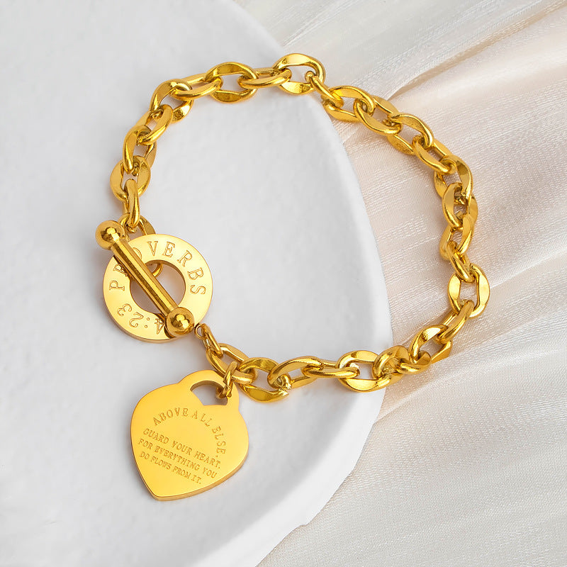 Damen Charm-Armband mit Herzanhänger und graviertem Spruch Shop Nory