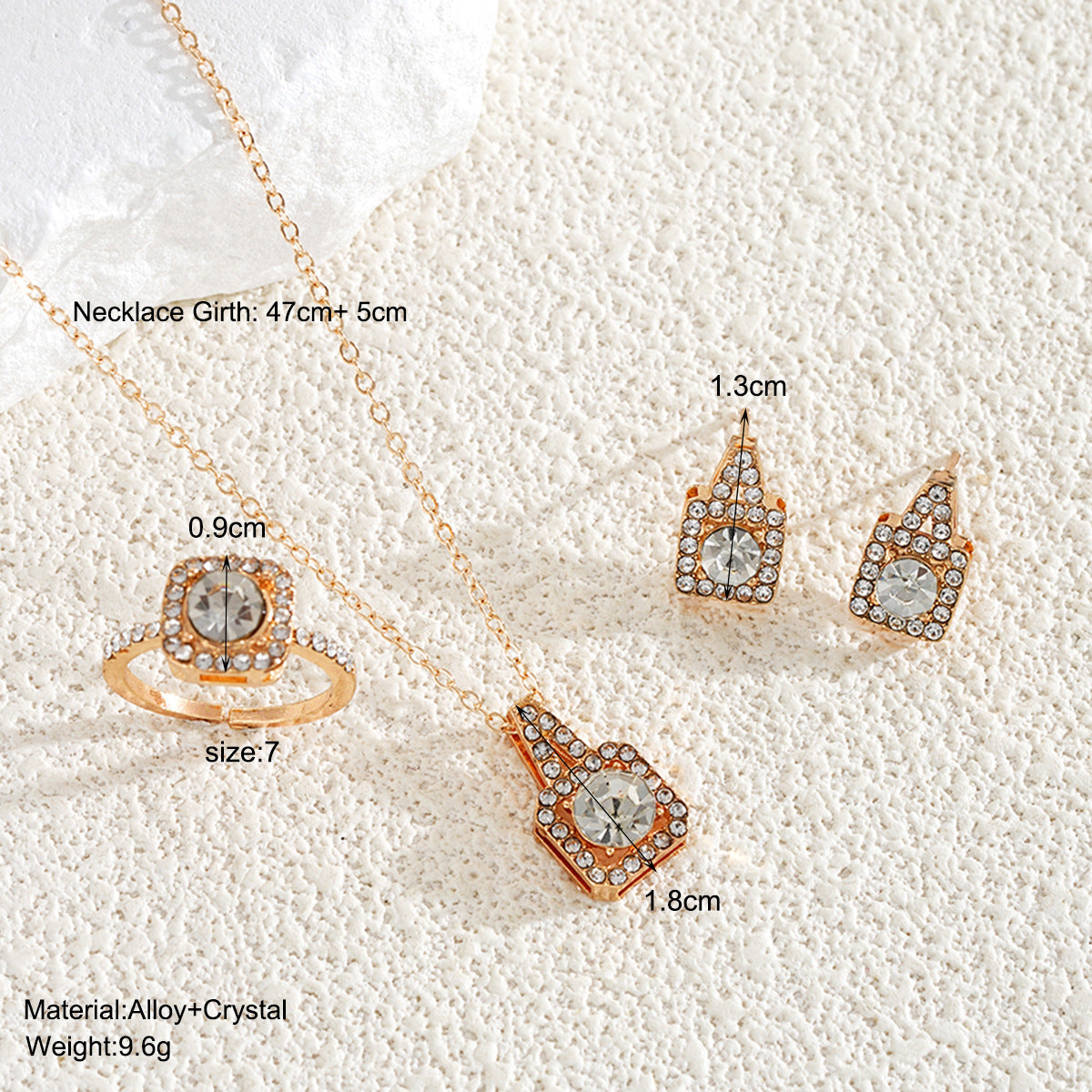 Damen Schmuckset mit funkelnden Zirkonia und eleganten Details Shop Nory