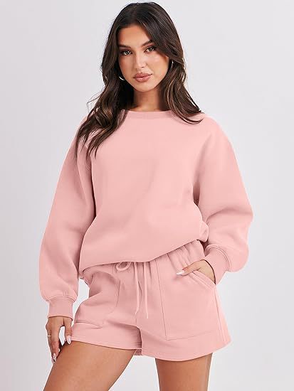 Damen Lässiges Sweatset mit Oversize‑Sweatshirt und hochgeschnittenen Shorts Shop Nory
