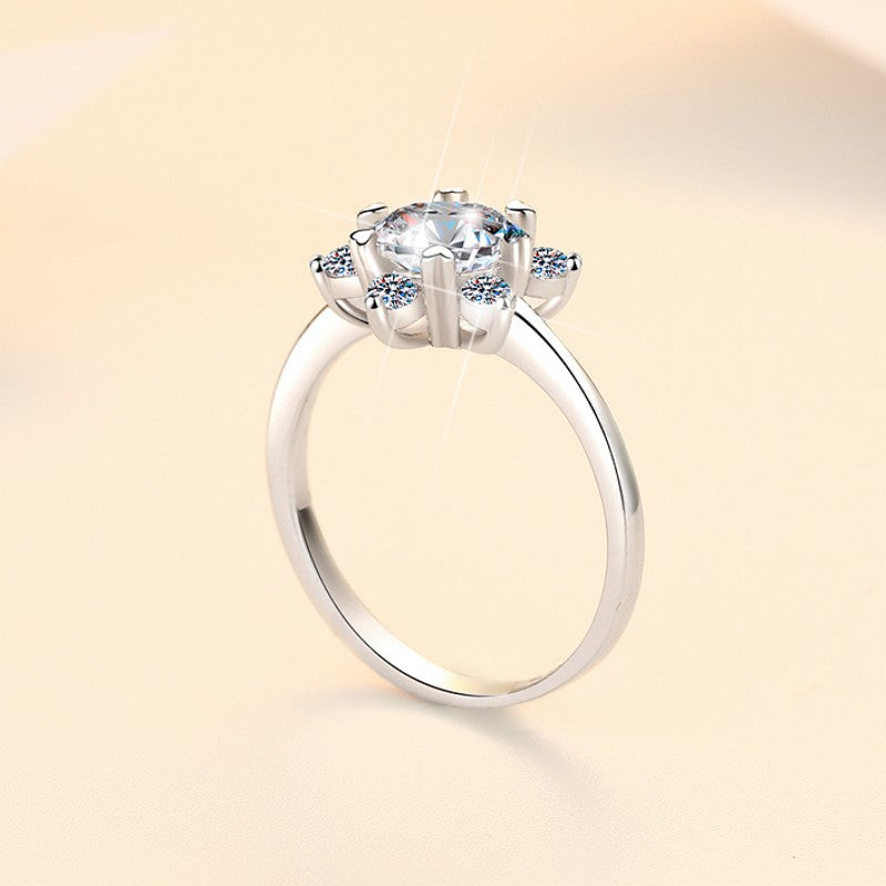 Damen Solitär Ring mit funkelndem Kristall und kunstvollem Detail Shop Nory