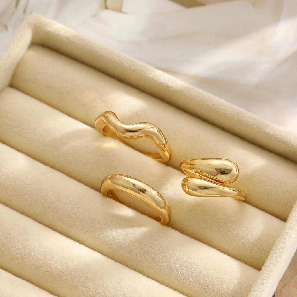 Damen Ring-Set mit modernem, kunstvollem Design und variierenden Oberflächen Shop Nory