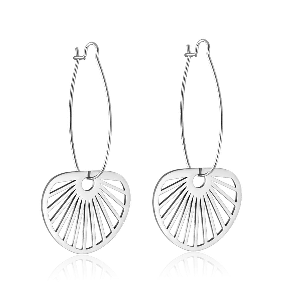 Damen Hängende Ohrringe mit floralem Muster und funkelndem Zirkonia Shop Nory