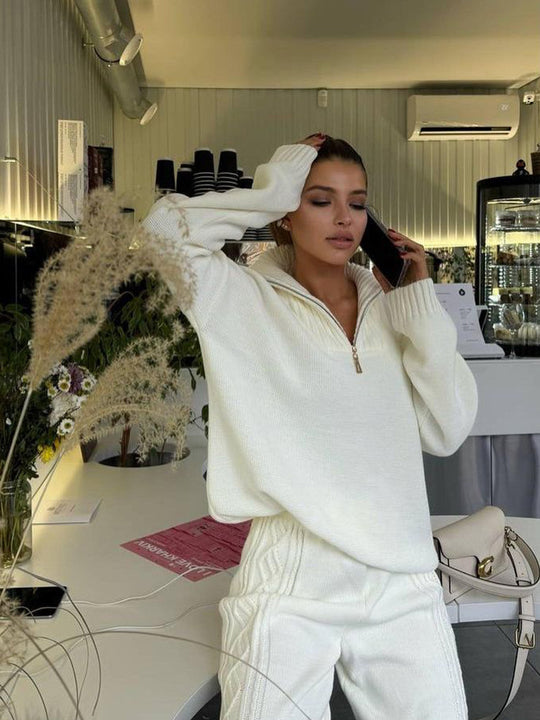 Damen Strick-Relax-Set mit halbem Reißverschluss, Oversize-Pullover und hochtaillierter Zopfmuster-Hose Shop Nory