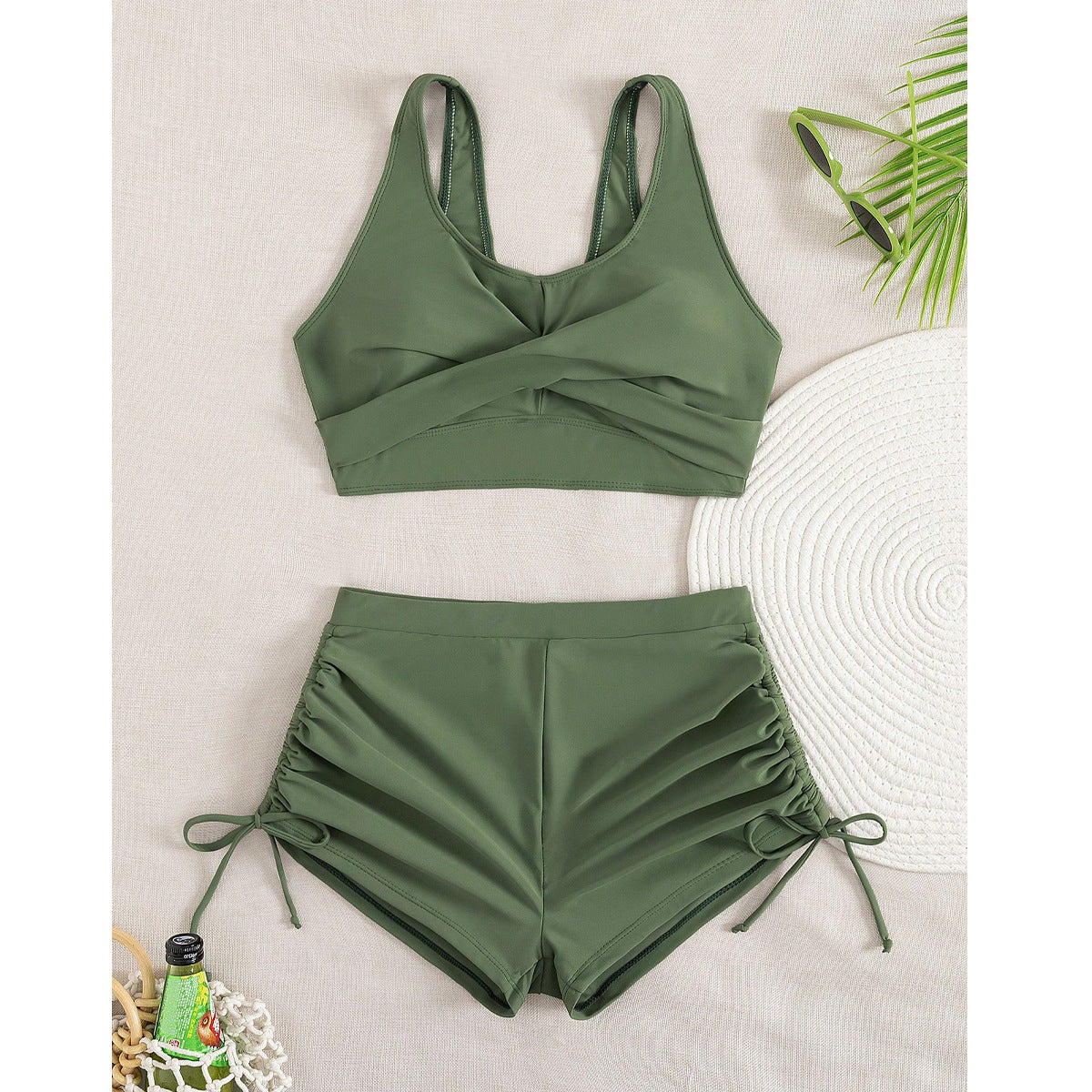 Damen Sportlicher Bikini mit gerafften Shorts