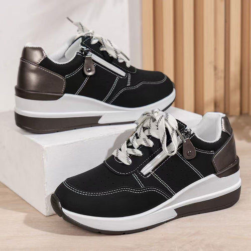 Damen sportive Plateau-Wedgesneaker mit seitlichem Zipper, perforiertem Nubuklook und dämpfender EVA-Sohle Shop Nory