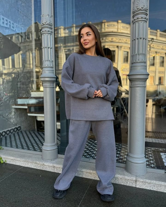 Damen Weiches Oversized-Strick-Loungewear-Set mit legerem Rundhals-Pullover und weiter Komforthose Shop Nory