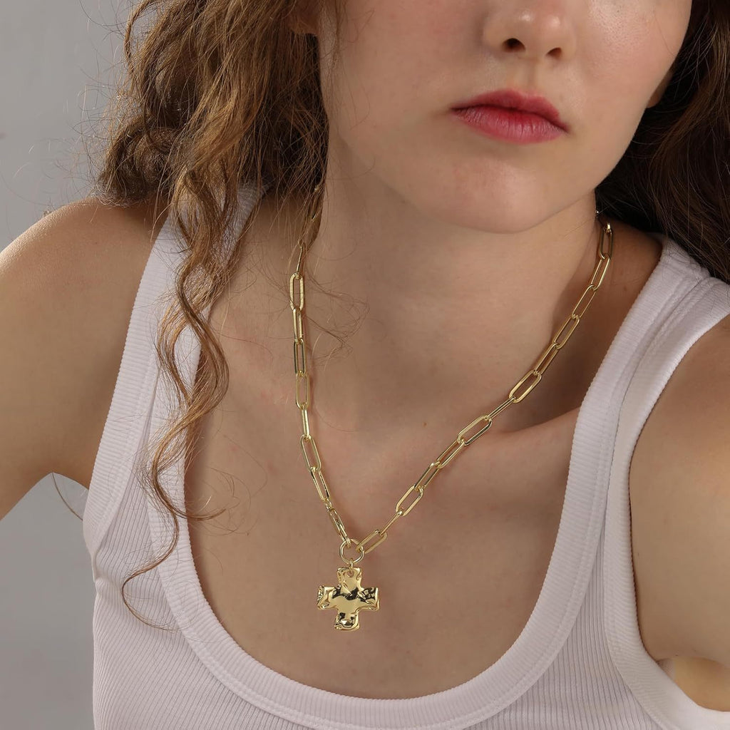 Damen Halskette mit markantem Kreuzanhänger und Kettendesign Shop Nory