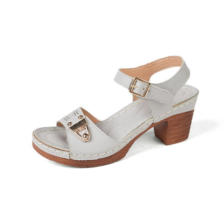 Damen elegante Keilsandaletten mit verzierten Riemen Shopnory