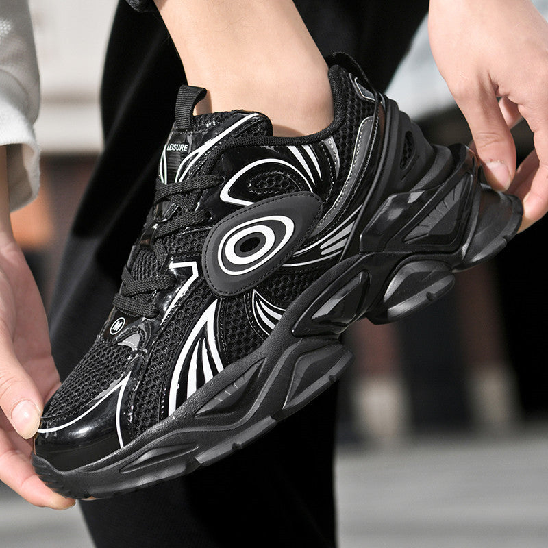 Damen Sportliche Sneakers mit innovativem Dämpfungssystem und futuristischem Design