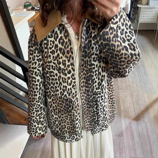 Damen Oversize-Fieldjacke mit Leoprint und kontrastierendem Cordkragen Shop Nory