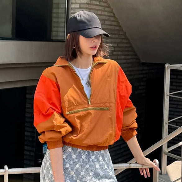 Damen Kurz geschnittene zweifarbige Halbzip-Utility-Jacke mit elastischem Saum und Reißverschlusstasche Shop Nory