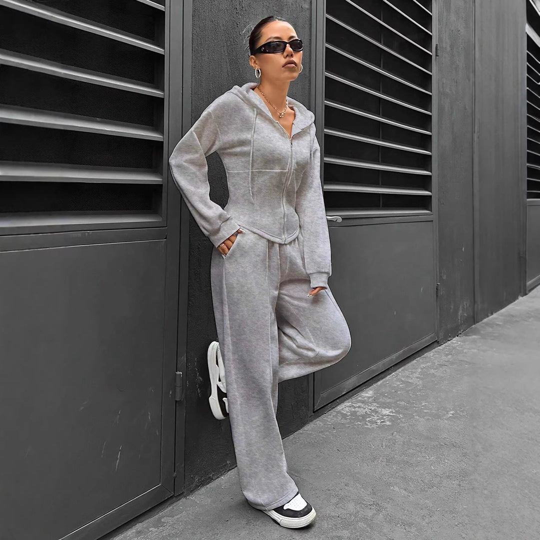 Damen Zip-Hoodie und weite Sweatpants Set mit taillierter Nahtführung Shop Nory